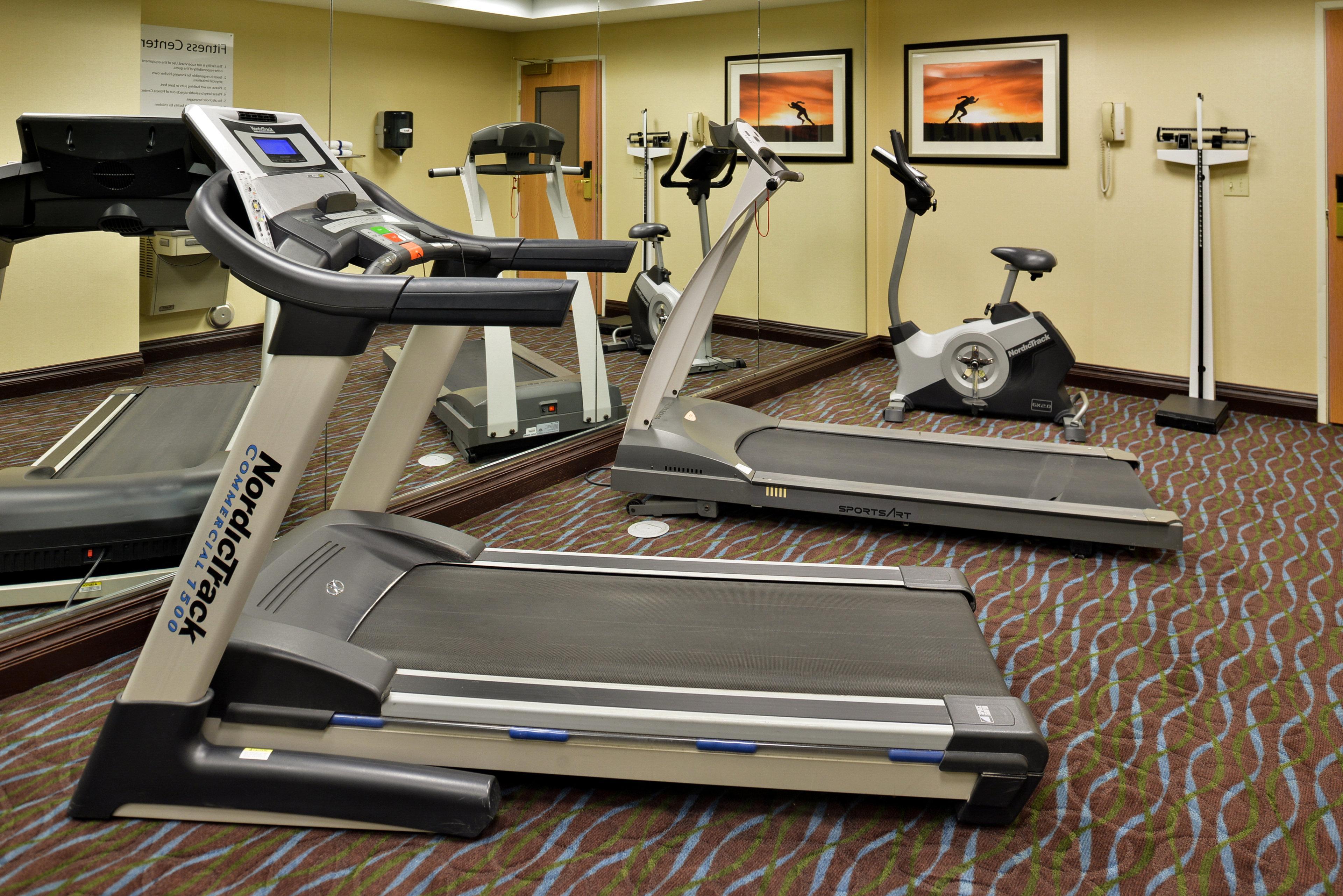 Holiday Inn Express Hotel & Suites Charlotte By Ihg Экстерьер фото