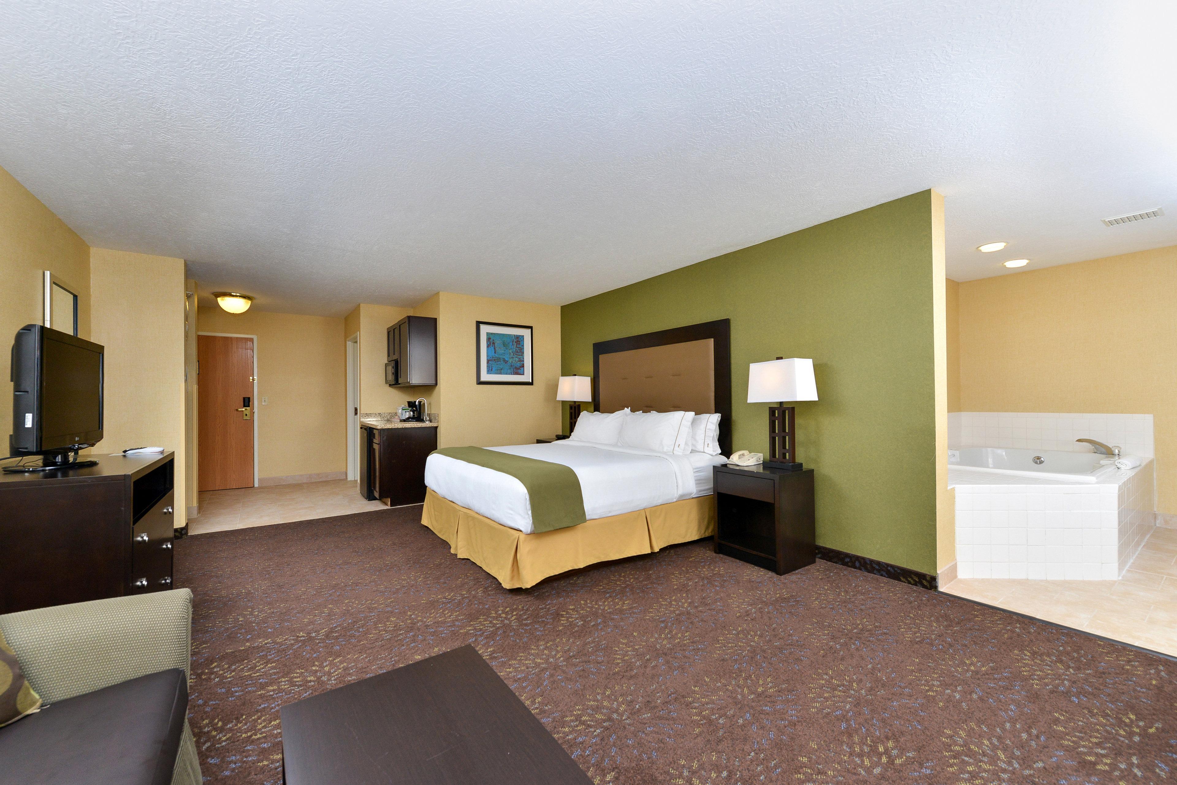 Holiday Inn Express Hotel & Suites Charlotte By Ihg Экстерьер фото