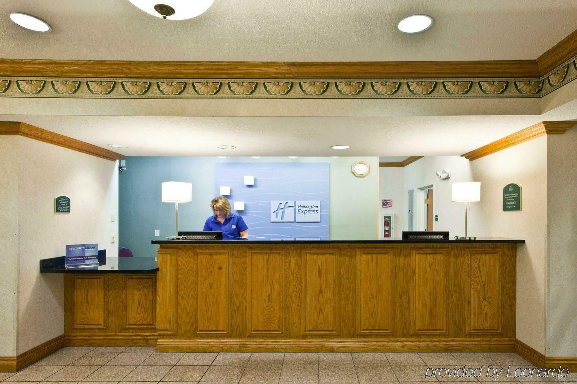Holiday Inn Express Hotel & Suites Charlotte By Ihg Экстерьер фото