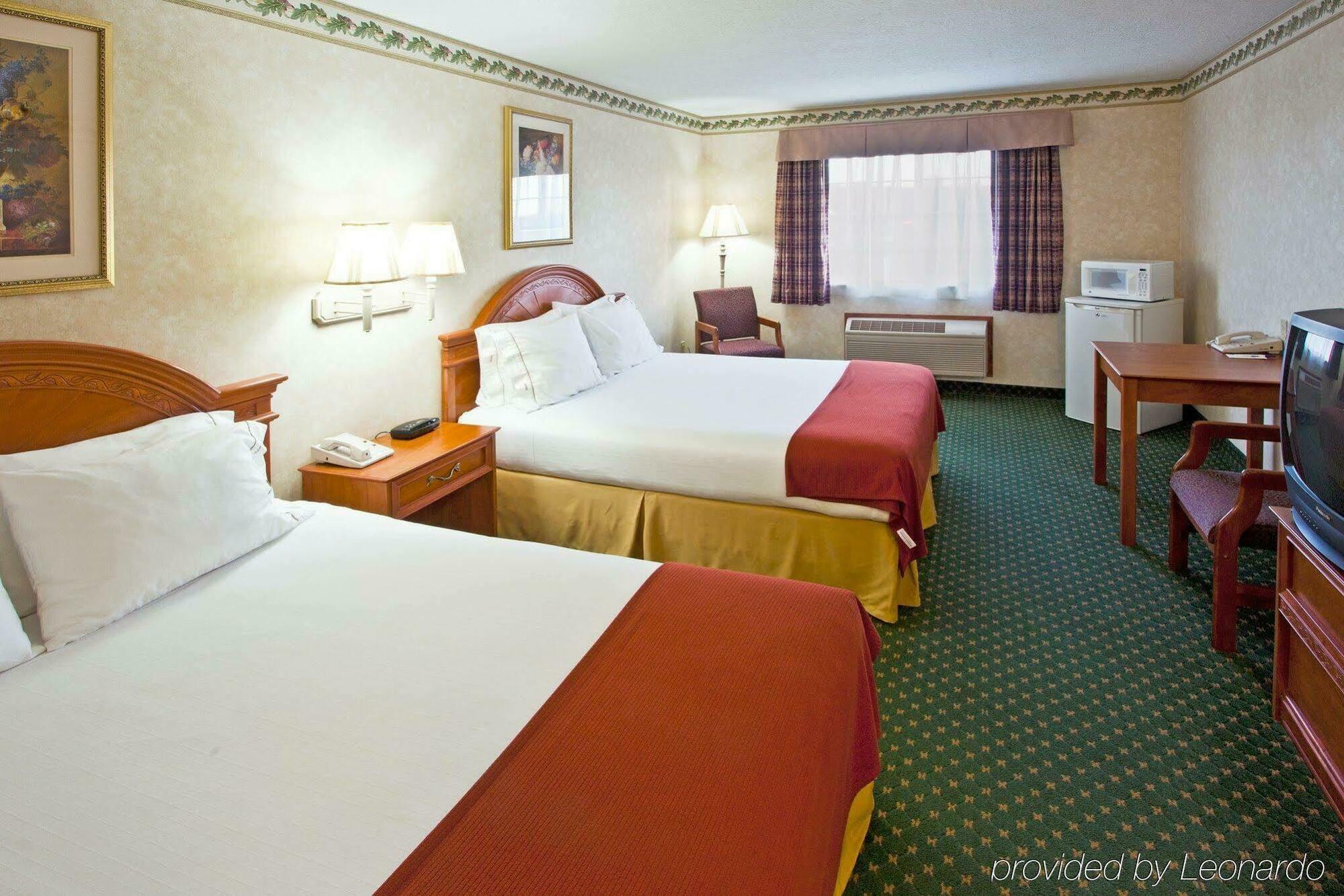 Holiday Inn Express Hotel & Suites Charlotte By Ihg Экстерьер фото
